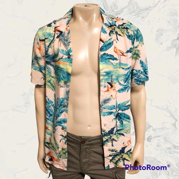 🆕️🦩🌿 Summer Camp Shirt Flamingo Print Pink Old Navy NWT Size S - Picture 5 of 9